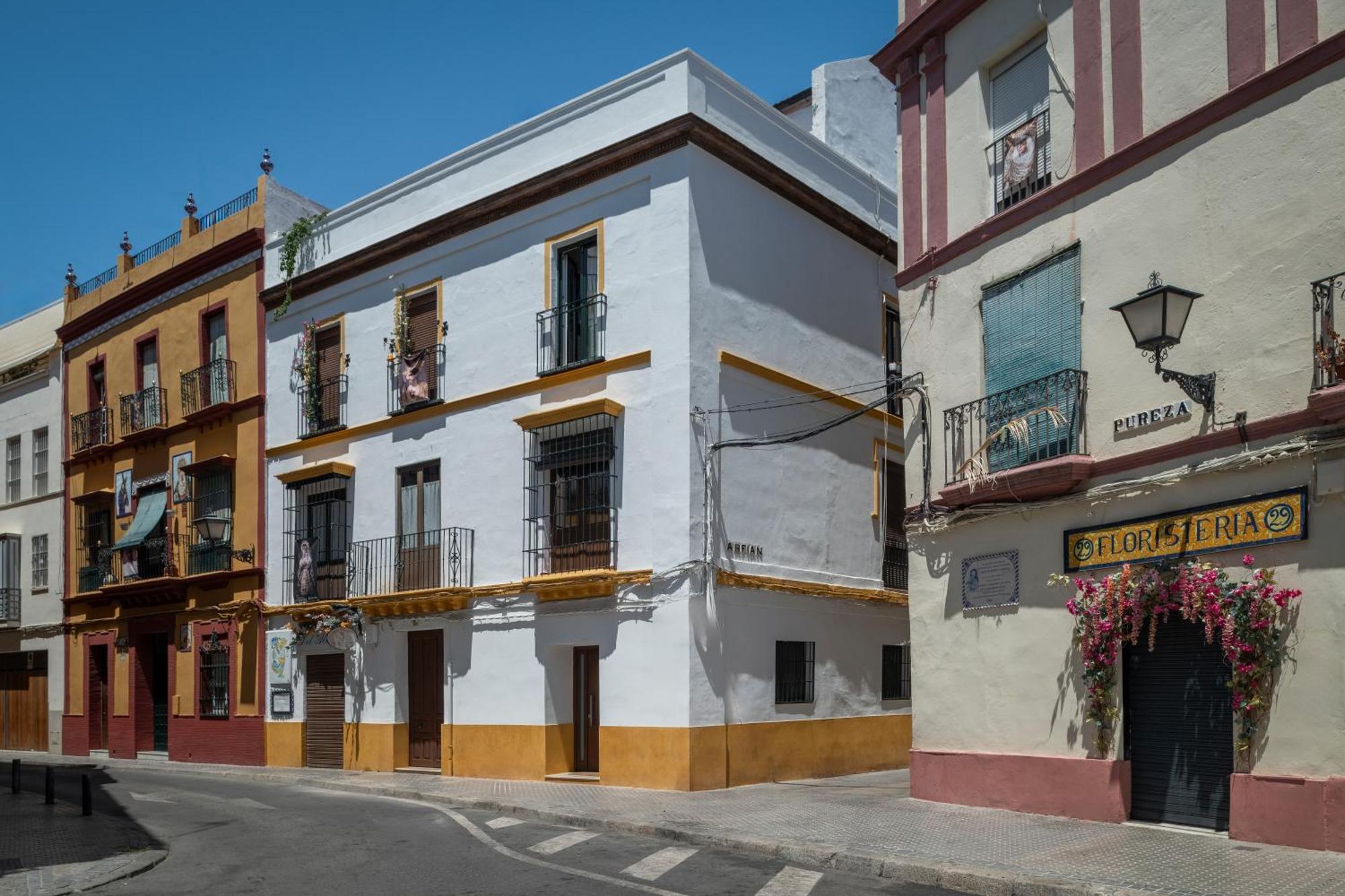 Alohamundi Allure Apartments Seville Exterior photo