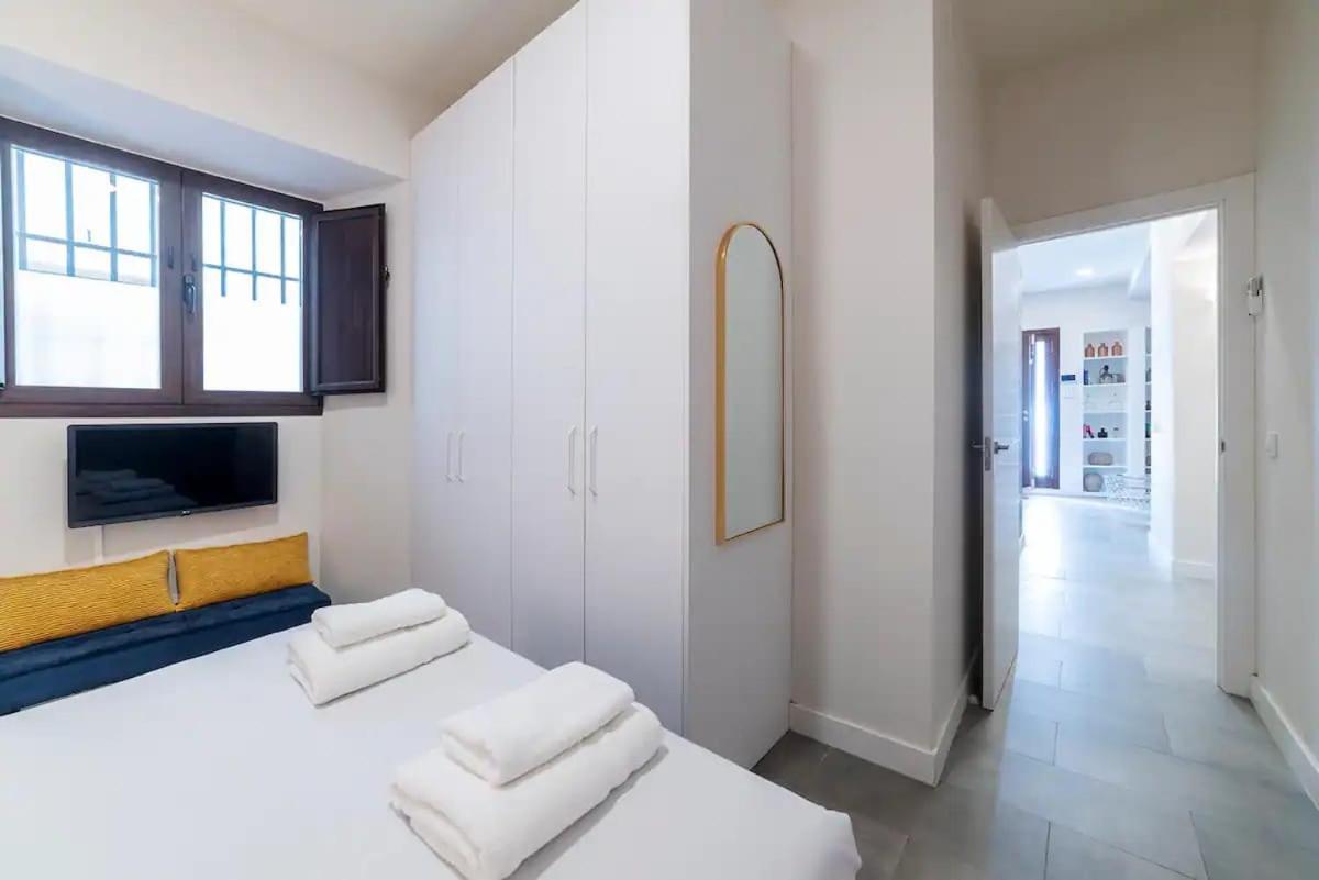 Alohamundi Allure Apartments Seville Exterior photo